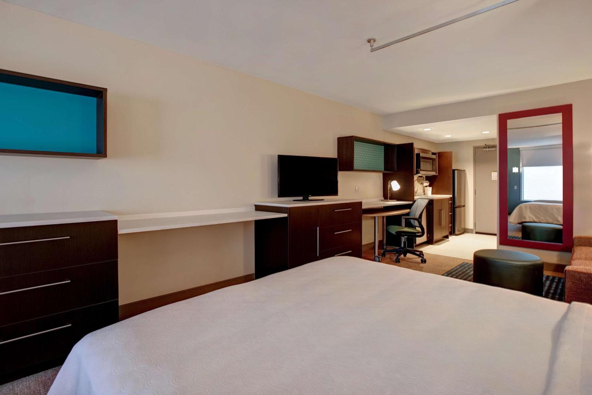 Hotel Home2 By Hilton Hamburg 3*