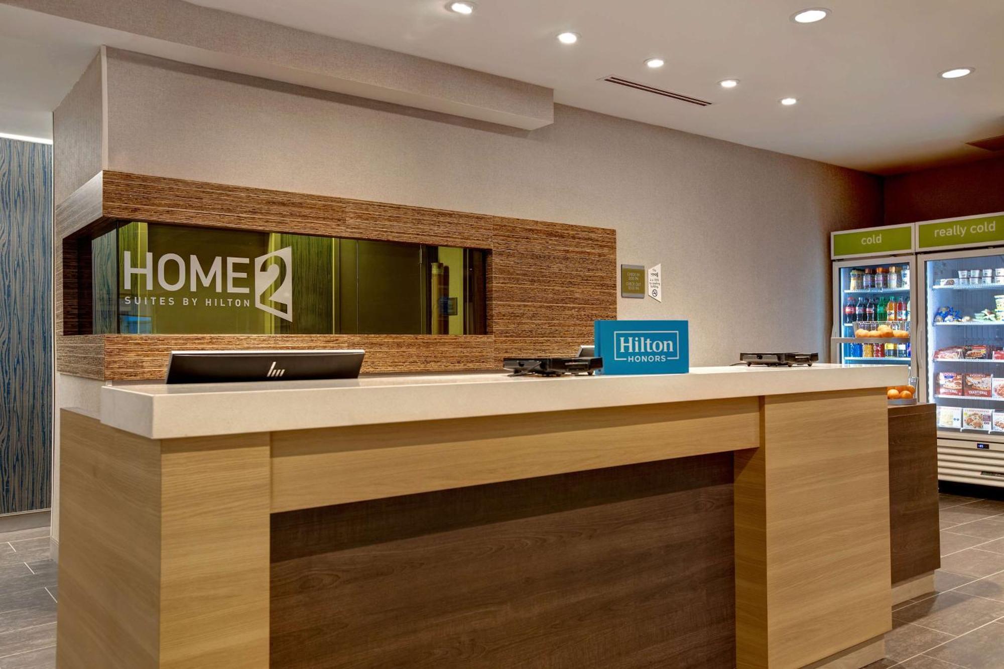 Hotel Home2 By Hilton Hamburg 3*